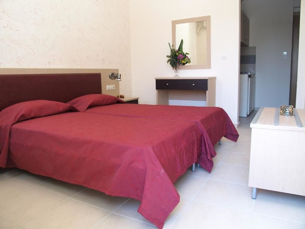 Anseli Hotel Kremasti  Bagian luar foto